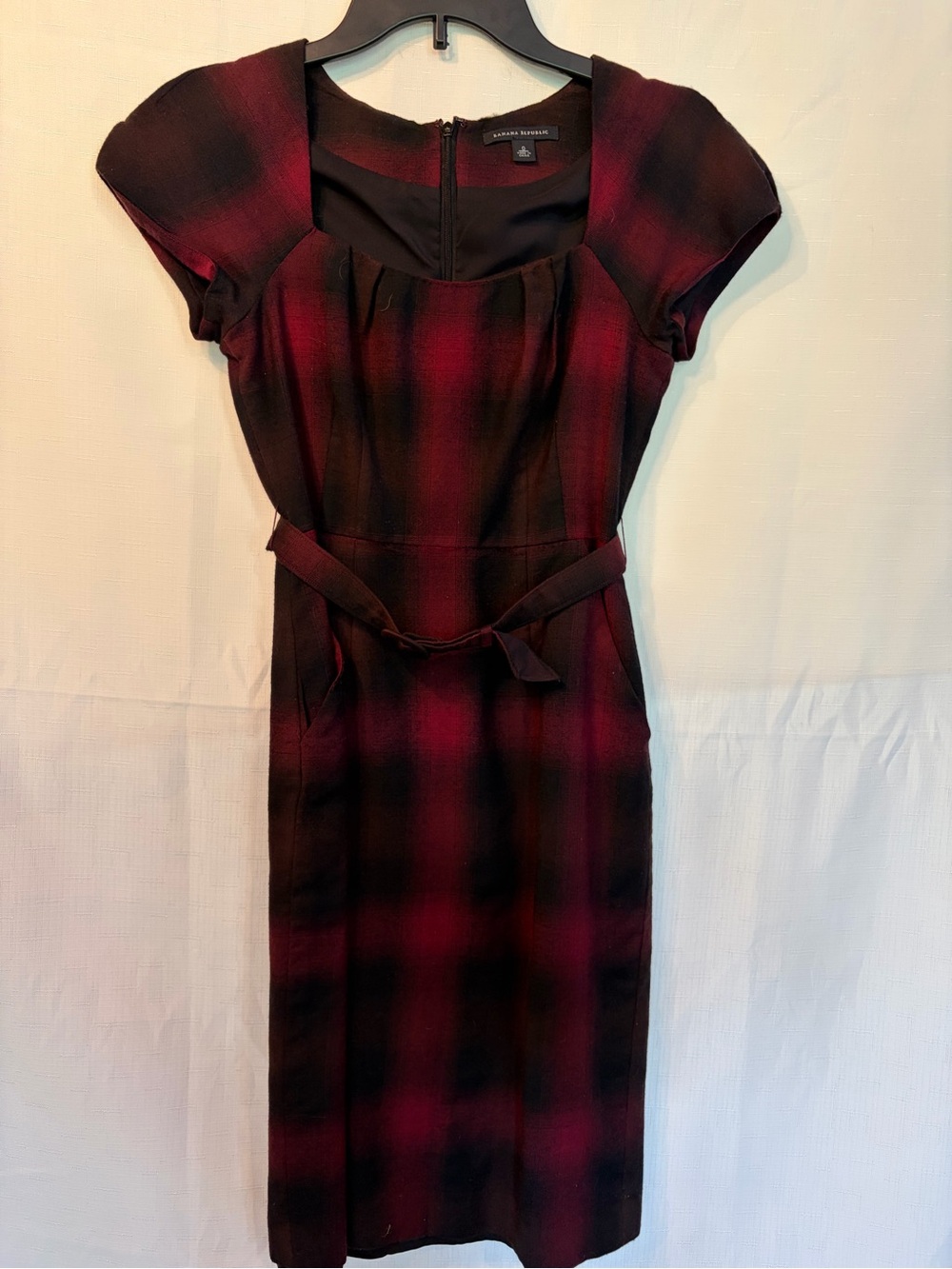 Banana Republic Black and Red Plaid Midi Sheath Dress